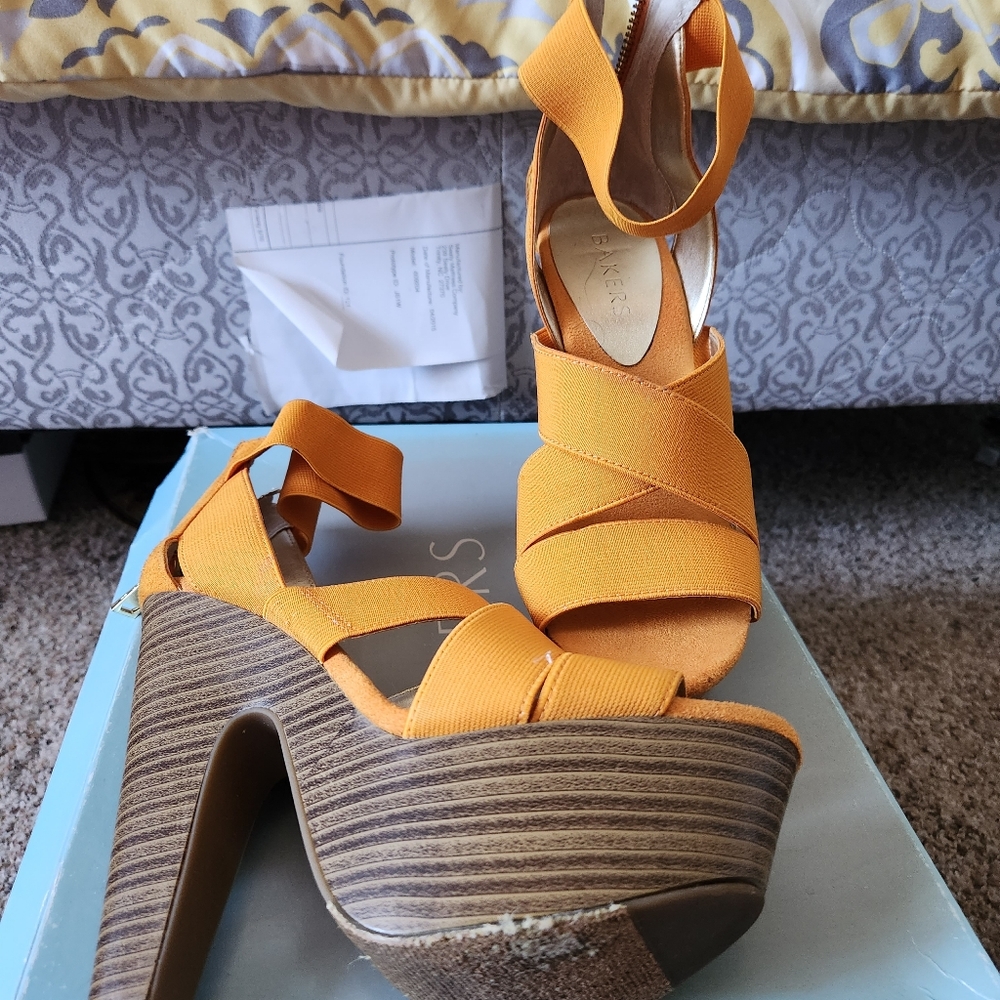 Bakers Stack Platform Wedges - image 6